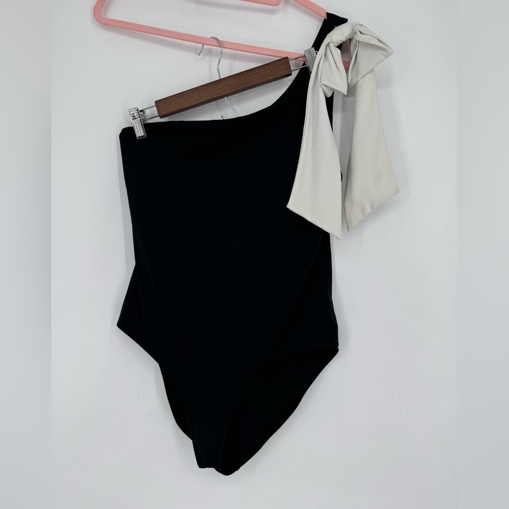 Alex Marie Women's Black One Piece One Shoulder Swimsuit White Bow Plus Size XL